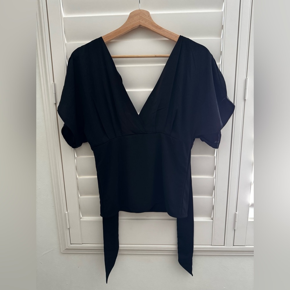 Banana Republic Factory Black V-Neck Tie Back Top